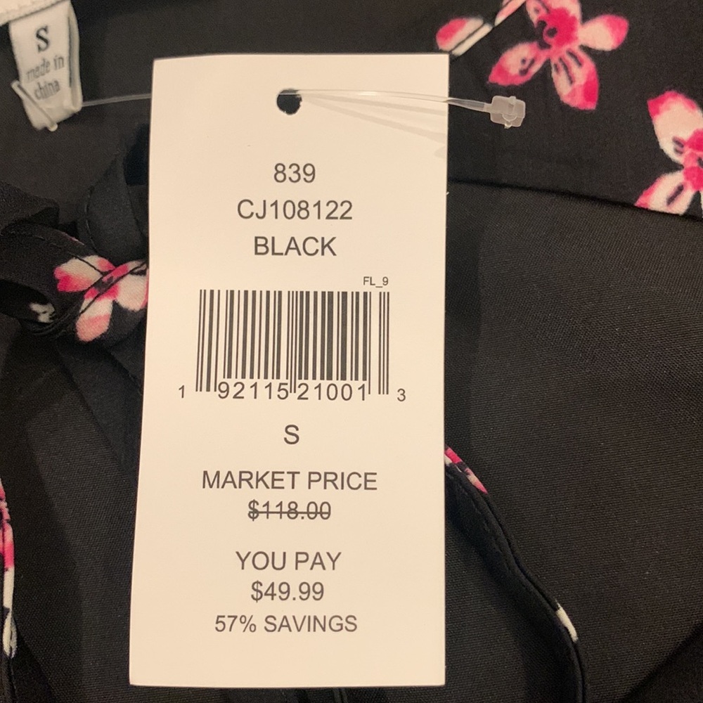 Cupcakes and Cashmere: New With Tags Ladies Dress Size Small - Picture 8 of 12